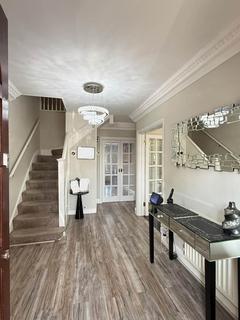 7 bedroom semi-detached house for sale, Norwood Road, Norwood Green