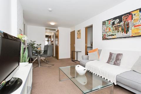 1 bedroom flat for sale, Armstrong Close, Newmarket
