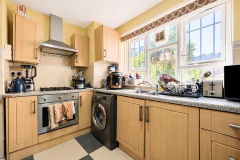 3 bedroom flat for sale, Devonshire Hall, Frampton Park Road, London, Greater London, E9