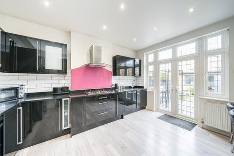 4 bedroom semi-detached house for sale, Chepstow Road, London W7