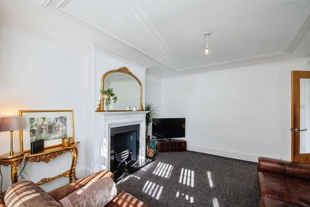 House in Sheffield - View 3