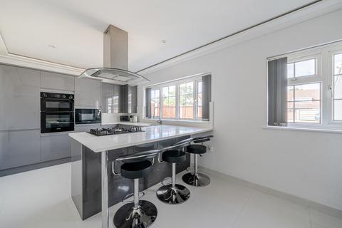 3 bedroom detached house for sale, Coppermill Road, Wraysbury, TW19