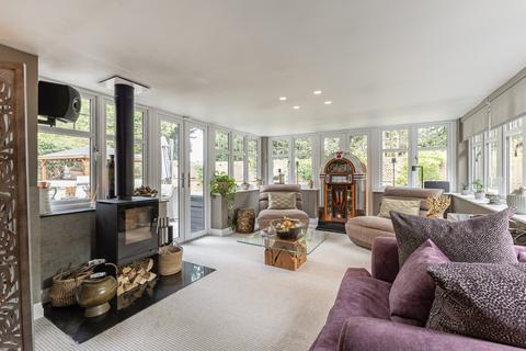 5 bedroom detached house for sale, Reeves Court, Welwyn, Hertfordshire
