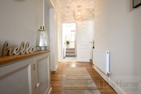 2 bedroom bungalow for sale, The Lynch, Nuneaton, Warwickshire