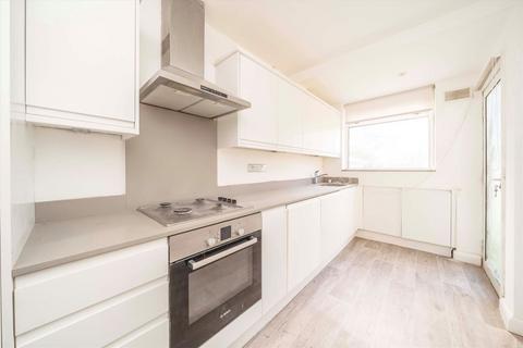 3 bedroom house for sale, Mayfield Gardens, London W7