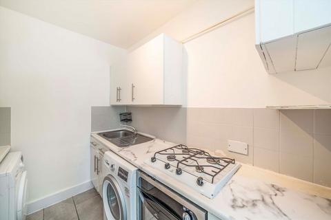 2 bedroom flat to rent, Mordaunt Street, London SW9