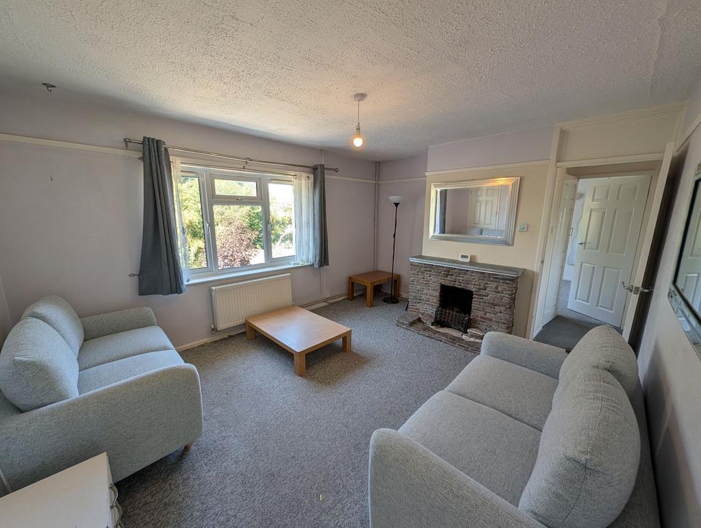 Apartment in Bristol - View 3