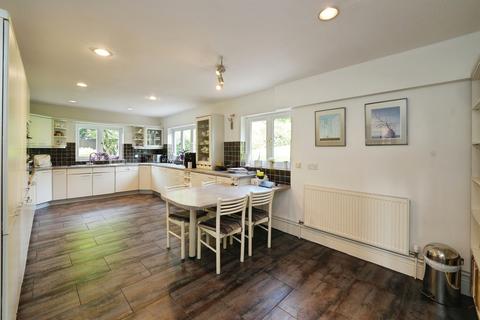 5 bedroom detached house for sale, Grange Park, St. Arvans, Chepstow