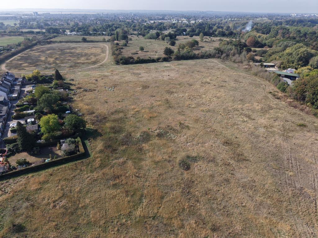 Mansion Lane, Iver, SL0 - View 2