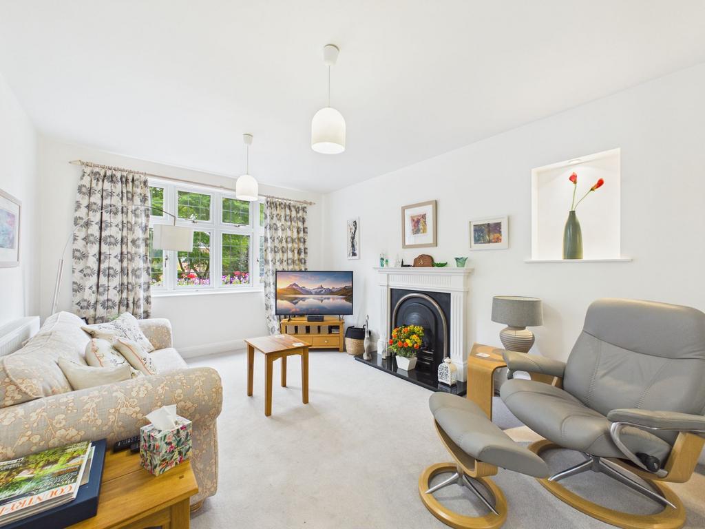 House in Nottingham - View 3