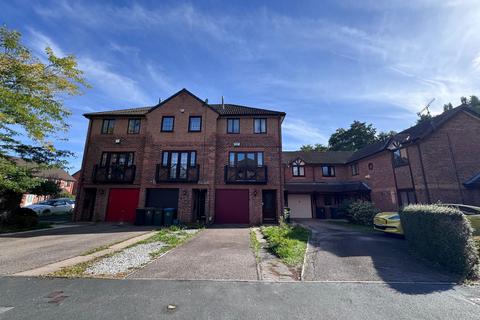 3 bedroom end of terrace house to rent, Cricket Close, Coventry, CV5