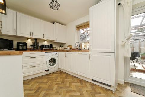 3 bedroom detached house for sale, Osprey Place, Newent GL18
