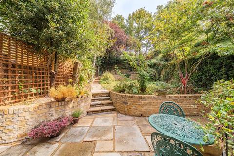 4 bedroom semi-detached house for sale, Dartmouth Park Avenue, London NW5