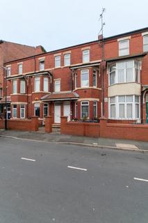 3 bedroom flat for sale, West End Terrace, Southport PR8