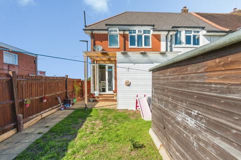 2 bedroom end of terrace house for sale, Butts Road, Southampton, Hampshire, SO19