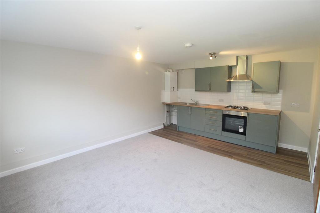 Apartment in Cardiff - View 5