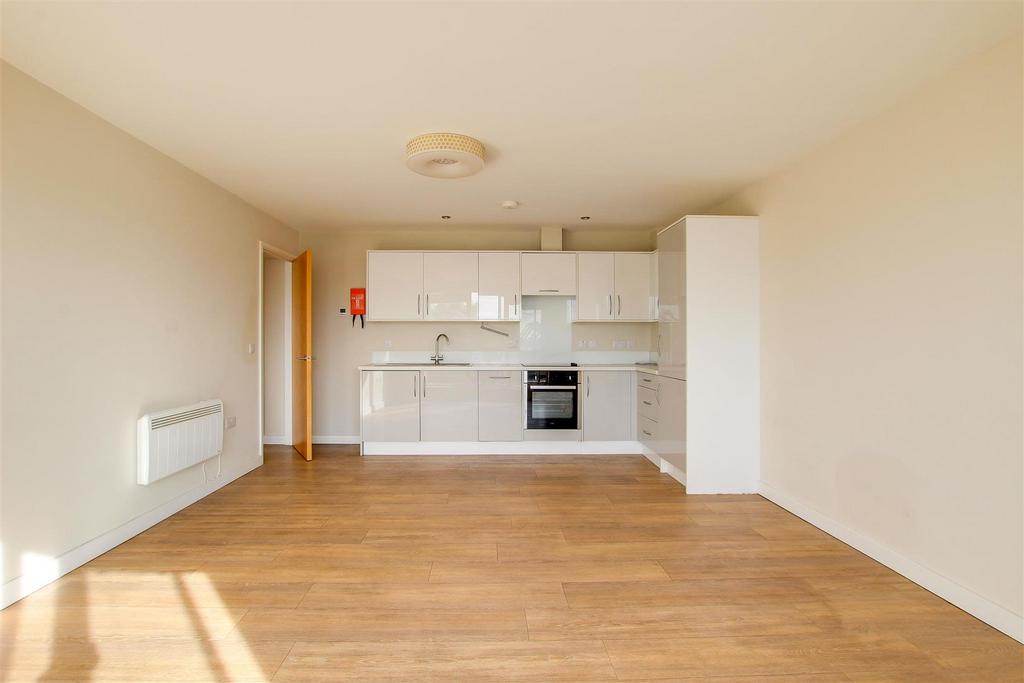 Apartment in Cambridge - View 4