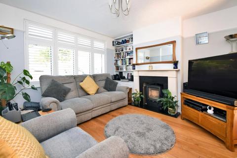 4 bedroom semi-detached house for sale, Manor Way, Banstead, Surrey, SM7