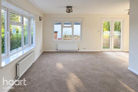 2 bedroom park home for sale, Half Moon Lane, Luton