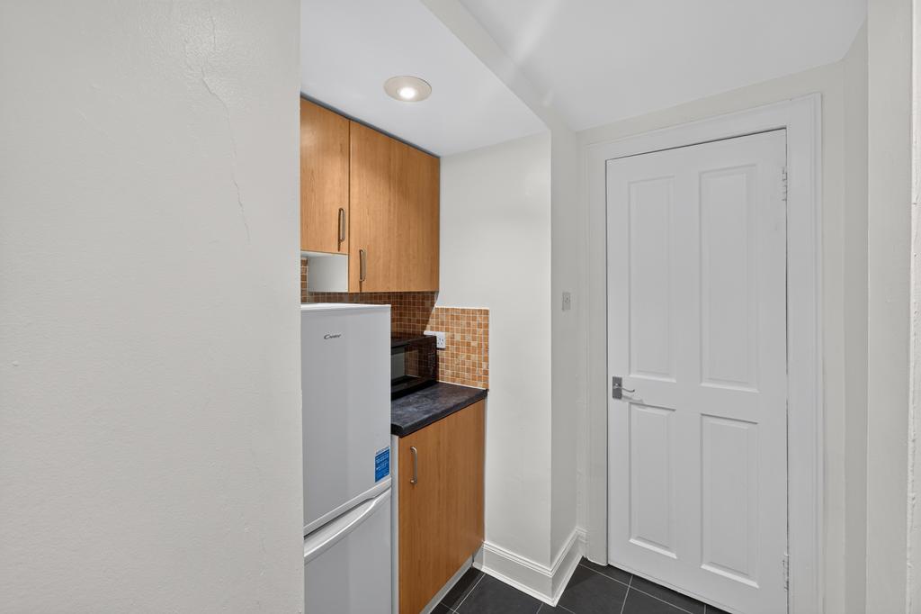 Apartment in Edinburgh - More