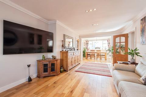 4 bedroom detached house for sale, Dryden Crescent, Stevenage