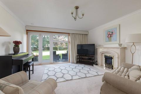3 bedroom flat for sale, Flat 4, 2, Succoth Court, Ravelston, Edinburgh, EH12 6BZ