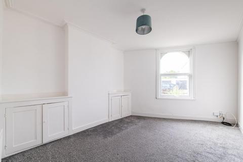 2 bedroom terraced house for sale, Stanhope Road, Swanscombe