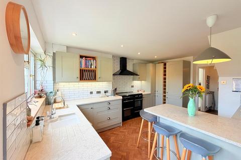 3 bedroom semi-detached house for sale, Waverley Road, Fordingbridge