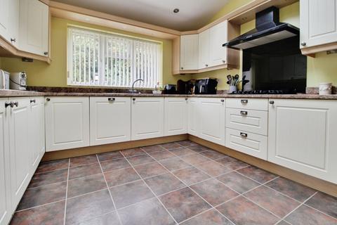 4 bedroom detached house for sale, Yarmouth Close, Toothill, SN5
