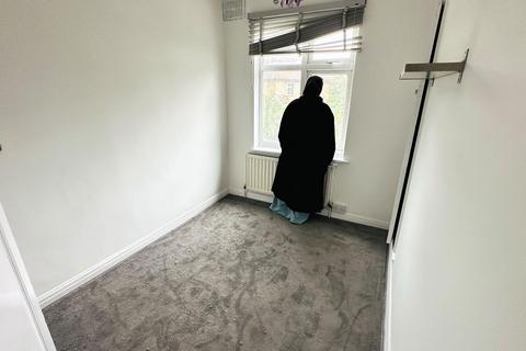 2 bedroom flat to rent, 2 BED FIRST FLOOR GROUND FLAT | AVAILABLE NOW , Woodford Green IG8