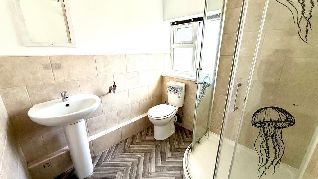 Apartment in Sheffield - View 5
