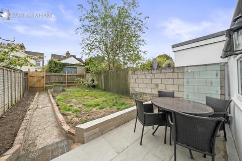 3 bedroom terraced house for sale, Belmont Road, Wallington