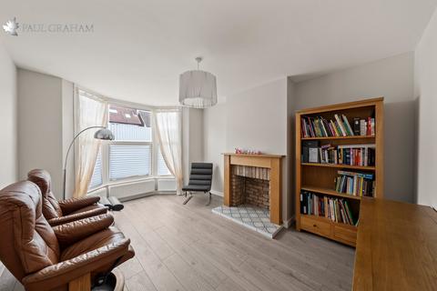 3 bedroom terraced house for sale, Belmont Road, Wallington