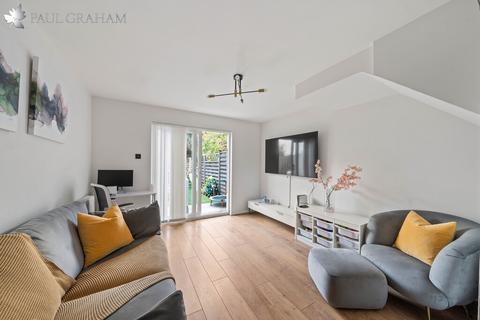 2 bedroom end of terrace house for sale, Park Road, Hackbridge, Surrey