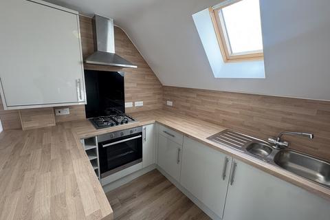 2 bedroom apartment to rent, Cambridge Road, Southampton