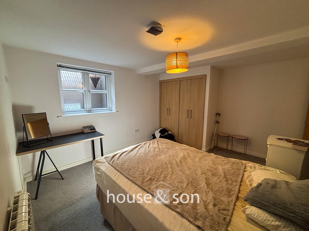 Apartment in Bournemouth - View 3