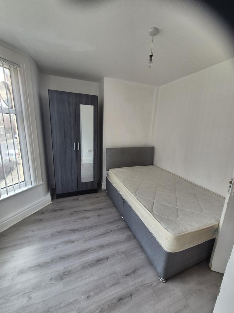 House in Liverpool - View 5