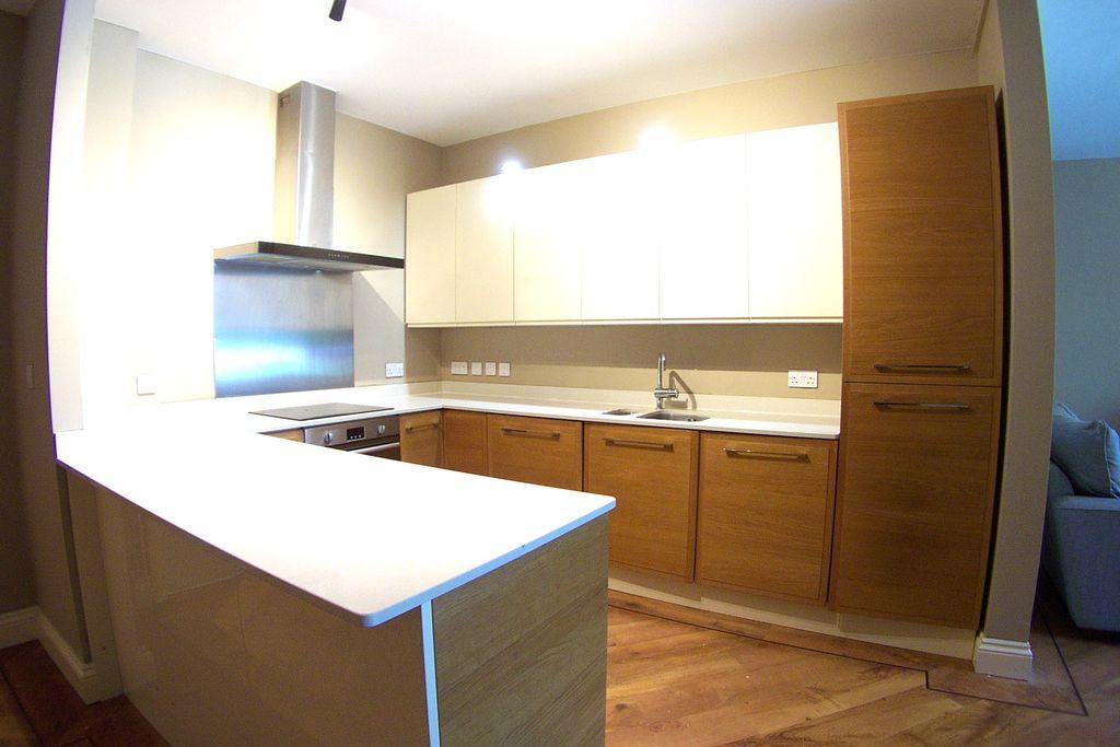 Apartment in Leeds - View 3