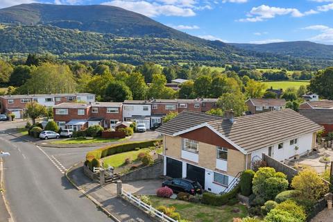 3 bedroom detached bungalow for sale, Cresta Road, Abergavenny