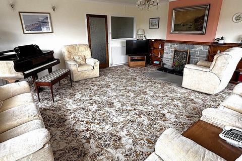 3 bedroom detached bungalow for sale, Cresta Road, Abergavenny