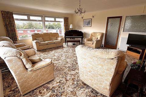 3 bedroom detached bungalow for sale, Cresta Road, Abergavenny