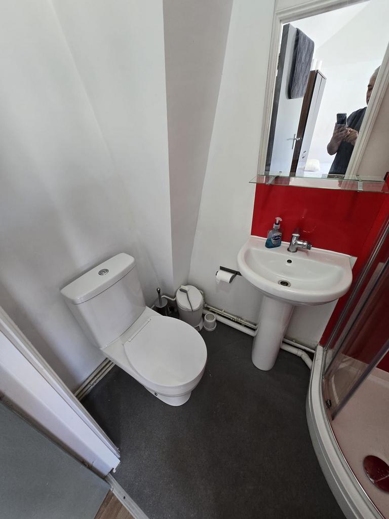 House in Bristol - View 5