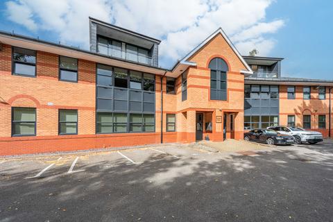 2 bedroom apartment for sale, Furlong Road, Bourne End SL8