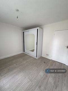2 bedroom flat to rent, Eccles, Manchester, M30