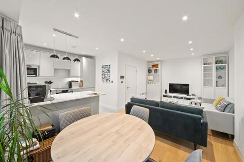 3 bedroom maisonette for sale, Balfour Avenue, Hanwell, London, W7 3HS
