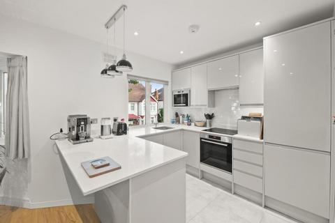 3 bedroom maisonette for sale, Balfour Avenue, Hanwell, London, W7 3HS