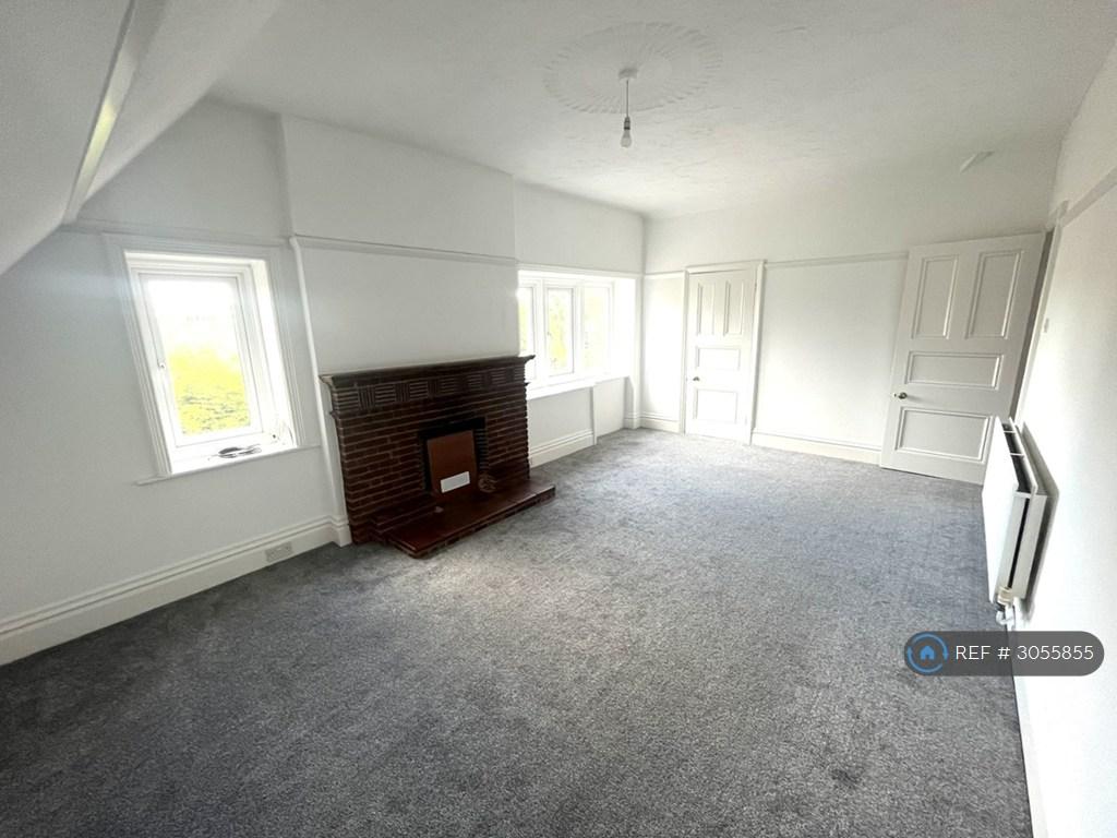 Apartment in Bournemouth - View 2