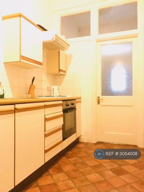 Apartment in Bournemouth - View 4