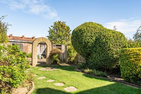 3 bedroom end of terrace house for sale, Lucas Avenue, Harrow