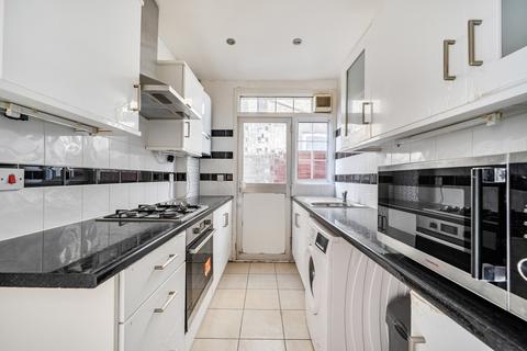 3 bedroom end of terrace house for sale, Lucas Avenue, Harrow